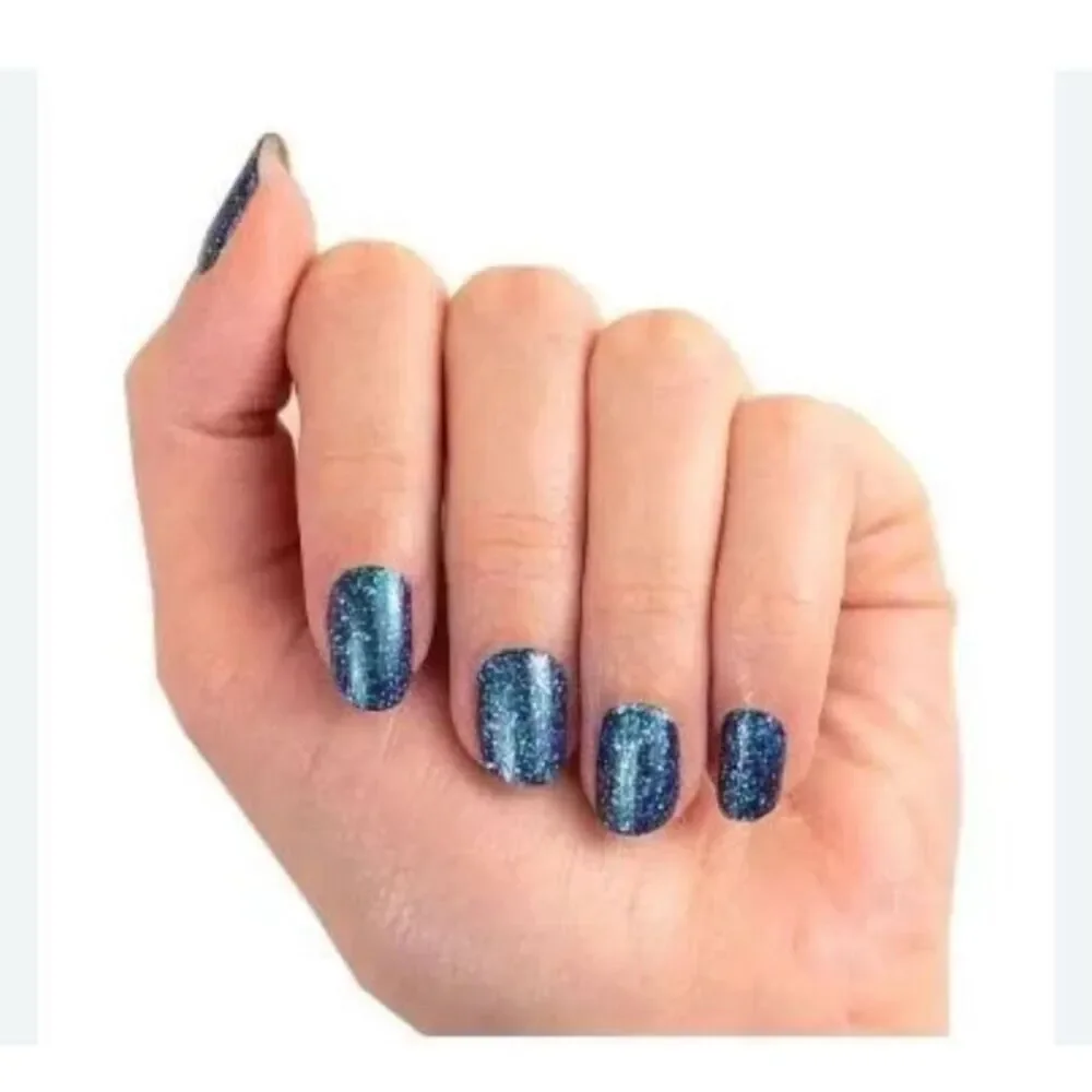 Dallas Darling   Color Street Sparkling Blue Nail Strips